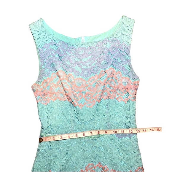 Yumi Striped Dress Blue Pink Lavender Lace Overlay Size Small Sleeveless - Picture 5 of 7